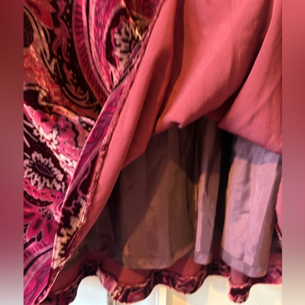 Banana Republic Paisley Pink Velvet Skirt Y2K - Picture 5 of 12